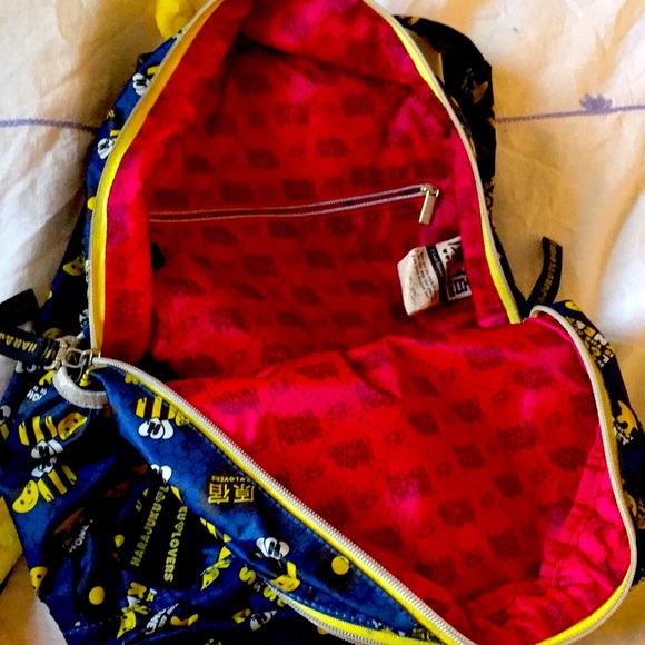 Harajuku Lovers Logo Bee Red Lining Light Weight Lots of Storage Backback main image 6